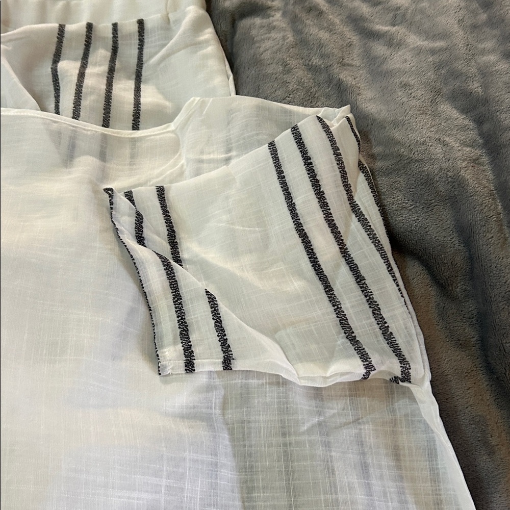 Summer material - Picture 3 of 3